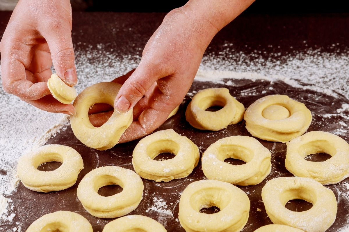 donuts pufoase cu drojdie